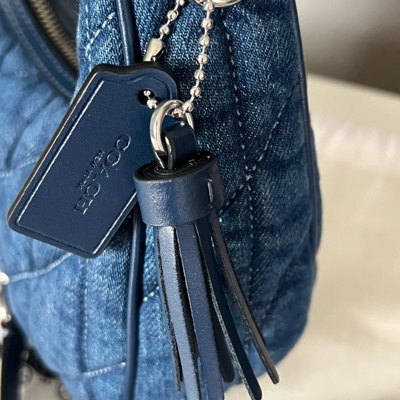 Coach Mini Carmen Crossbody Bag Set - Picture 5 of 12